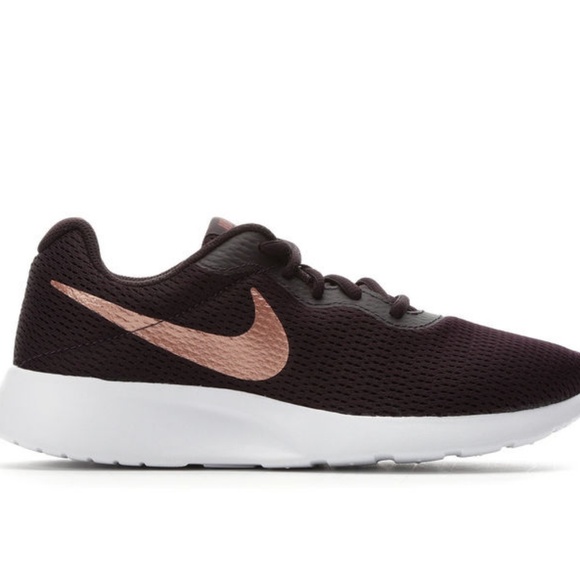 Nike Tanjun - Picture 2 of 7